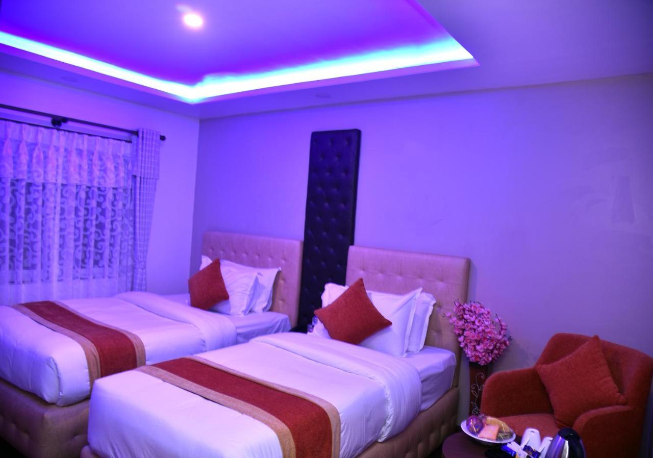Marinha Airport Hotel Kathmandu Bagian luar foto