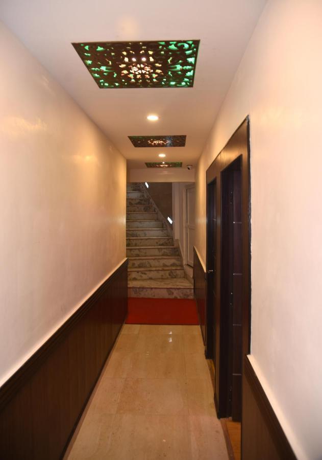 Marinha Airport Hotel Kathmandu Bagian luar foto
