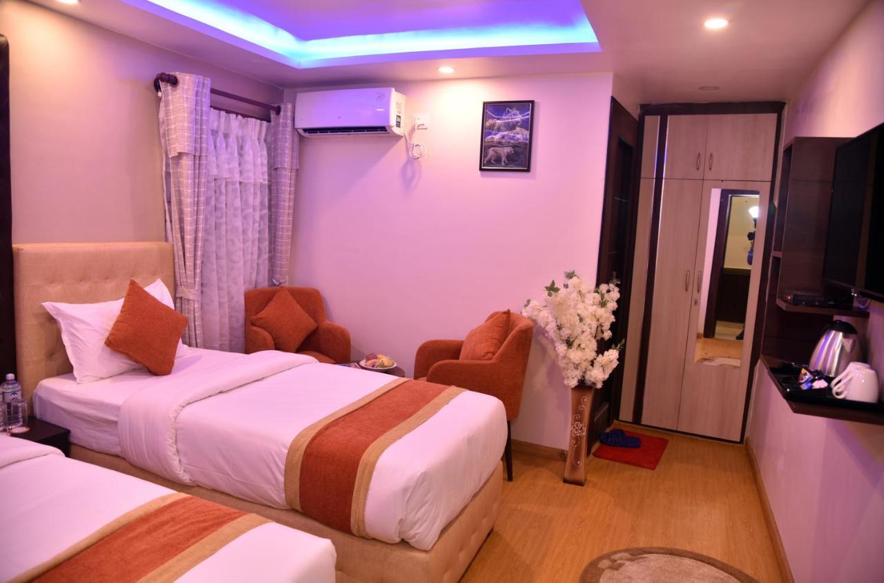 Marinha Airport Hotel Kathmandu Bagian luar foto